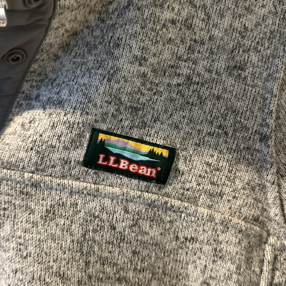 L.L. Bean Pullover - Picture 2 of 3